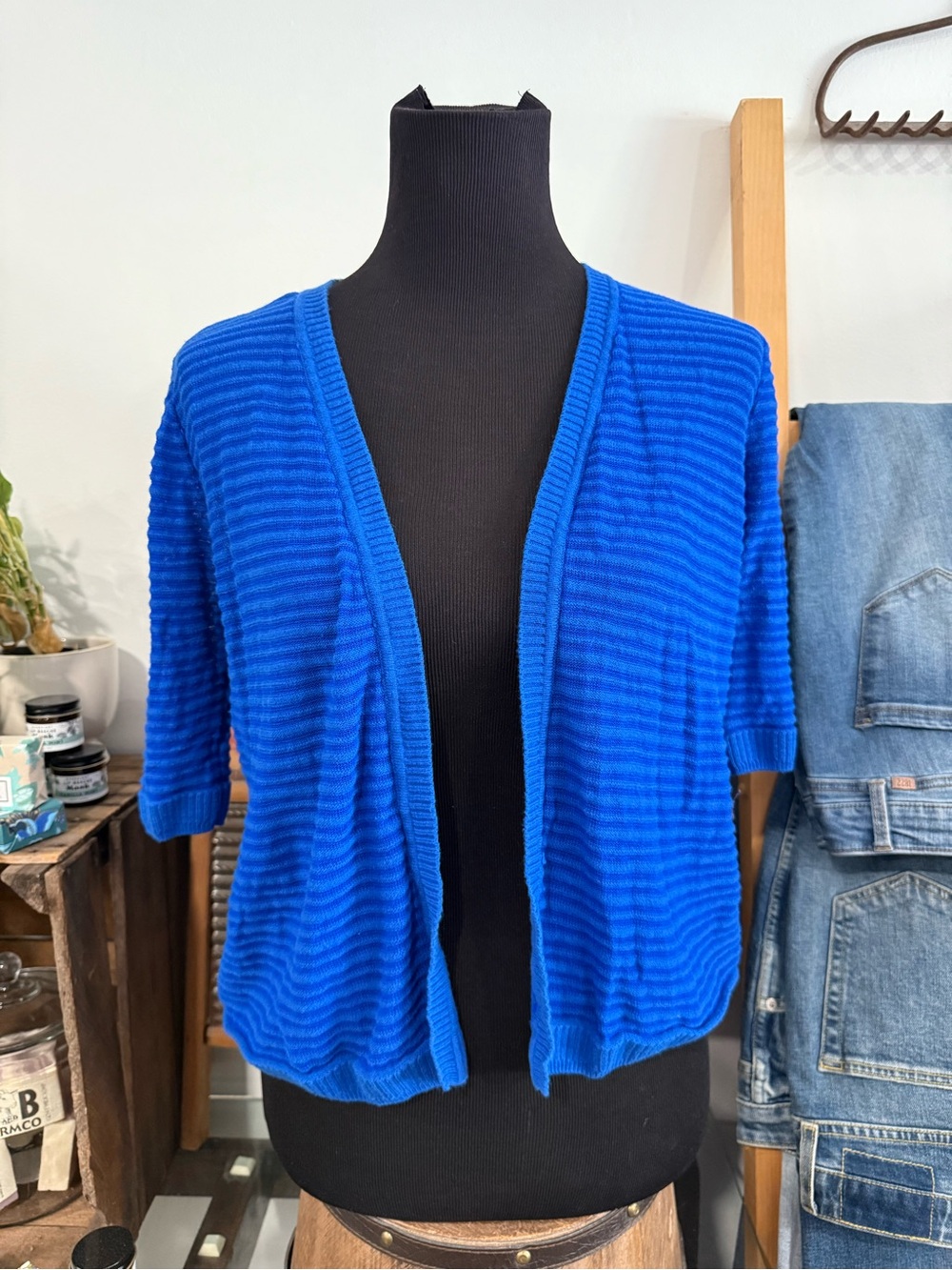 AB STUDIO 1/2 Sleeve Blue Knit Cropped Cardigan (LG)